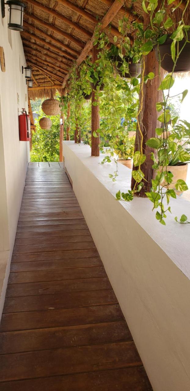 Hotel Poza Clara Sanctuary à Bacalar Extérieur photo